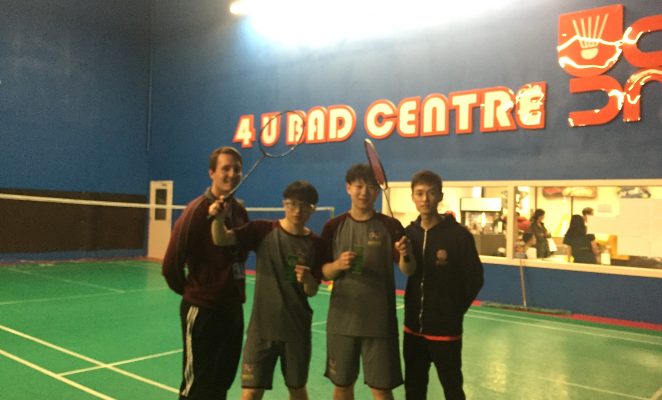 2018-04 Badminton Team-3